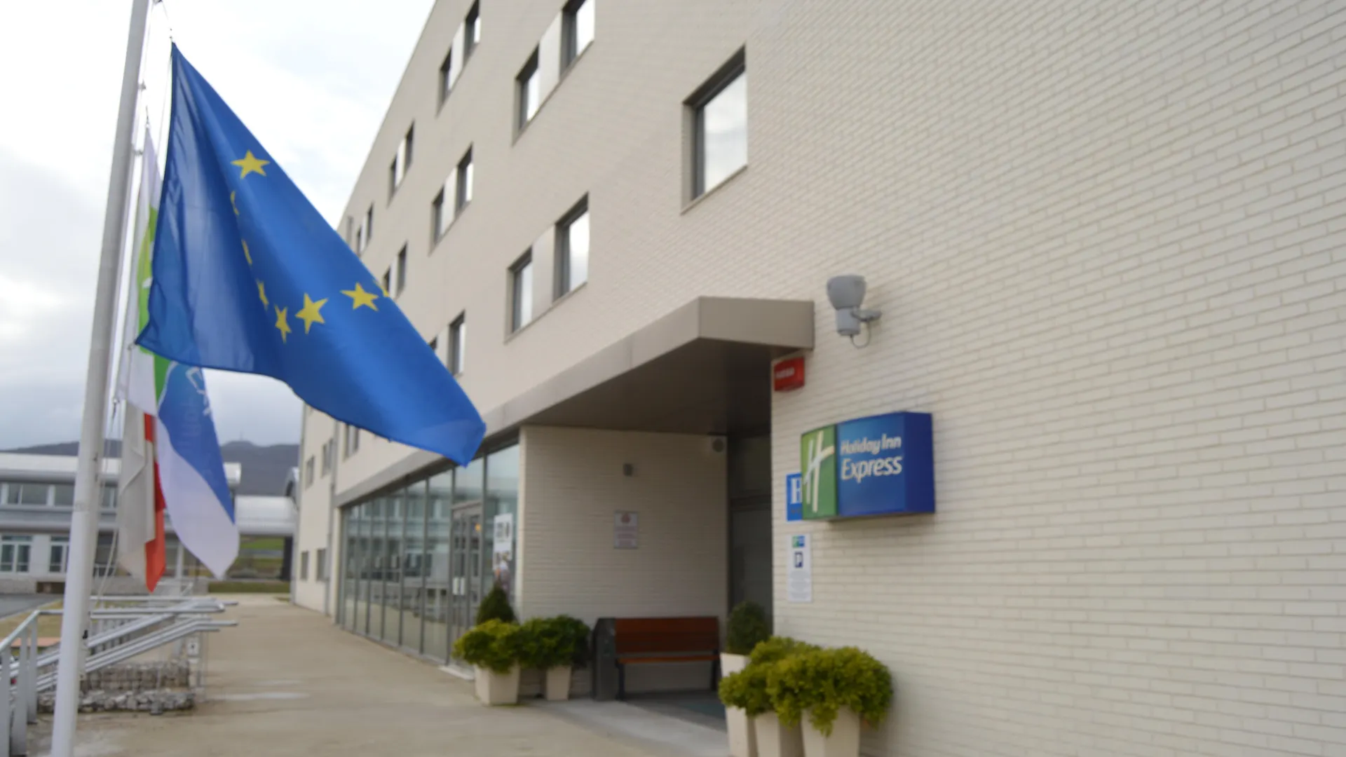 Hotel Holiday Inn Express Vitoria By Ihg